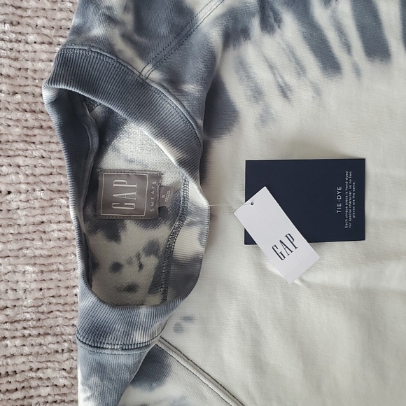 Gap French Terry Tie Dye Crewneck Sweatshirt - Picture 3 of 4